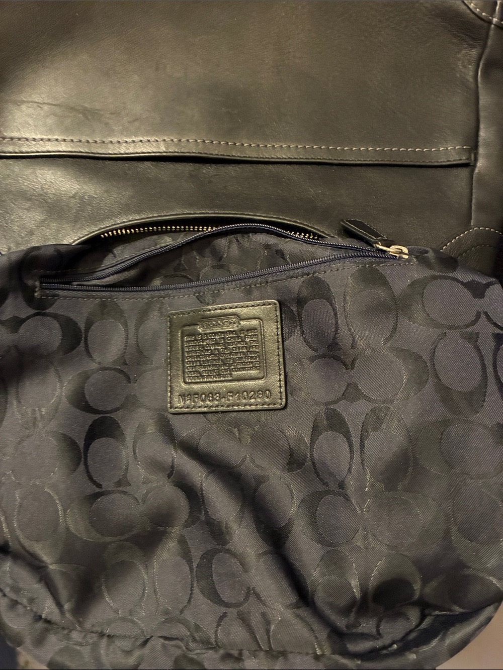 EUC ! Y2K Coach Hampton HOBO Classic Black Leather Shoulder Bag 2006 - Picture 10 of 16